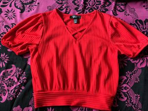 Cute Red Crop Top //Made In Turkey //Size ;xs Can Fit S As Well //criss Cross Look On Front Giving A Cute Look