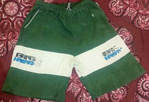 Used Combo: Yellow T-shirt &amp; Printed Green Shorts
