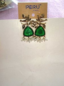 🆕Bird &amp; Green Stone Earrings