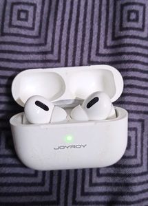 Wireless Earbuds From SAUDI ARABIA