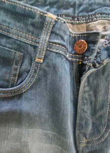 Stylish Highwaisted Denim Jeans