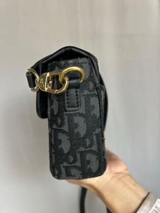 Auth Christian Dior 30 Montaigne Box Bag
