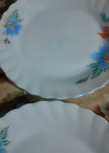 4 La Opala Floral Dinner Plates