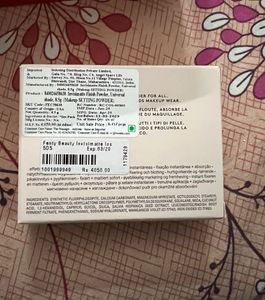 Fenty Beauty Invisimatte Powder