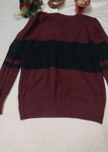 Chanel Pullover (Authenticity Unknown)