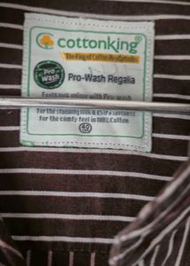 Men&#39;s Casual Shirt