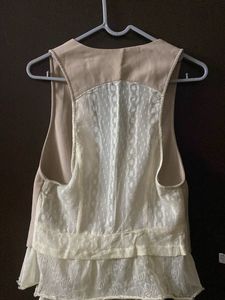 Ruffle Hem Vest Bust 32