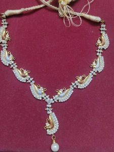 Elegant Peacock Design Necklace