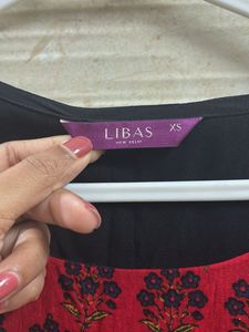Red &amp; Black Print Libas Kurta Size XS