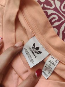 Adidas Crop Top - Peach