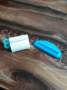 Toothpaste Squeezer