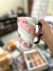 Big Dinosaur Twisted Tall Mug With Lid - Pink