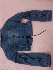 STYLISH 💝💖CORSET model cropped denim jacket