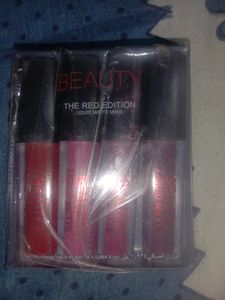 Lipsticks Set Of 4