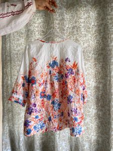 Floral Pintuck Blouse