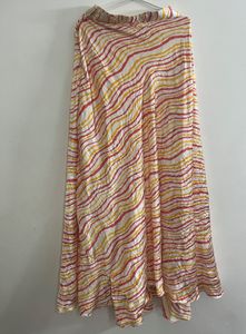 Wavy Print Maxi Skirt
