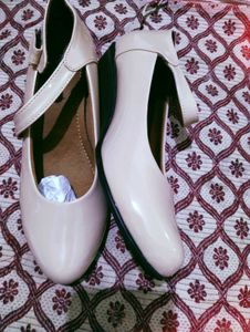 Formal Shoes - Size 5.5