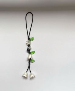 Floral Phonecharm