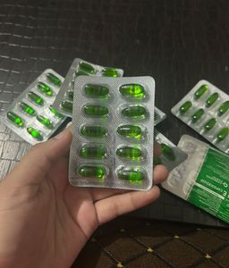 Carbamide Forte Vitamin E – 8 Strips (Unused)