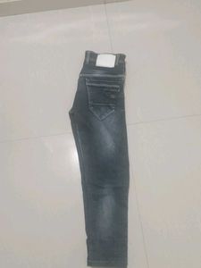 Dark Wash Denim Jeans Size 28 Lenth 34