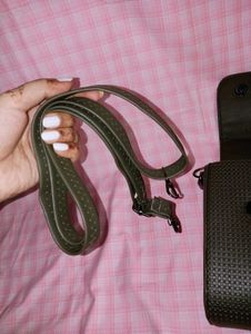 Luxurious Green Gucci Hand Bag