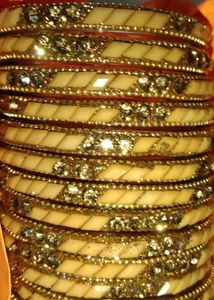 Ethnic Bangles Set
