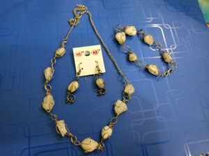 Necklace, Bracelet & Earring Set
