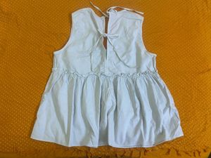 White Sleeveless Top Bust 34-36