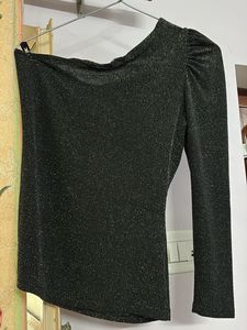 Stylish One-Shoulder Top