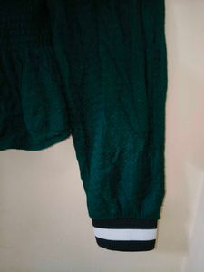 Green Long Sleeve Top