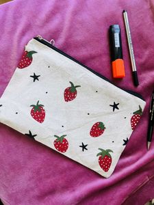 Heart Print Pouch