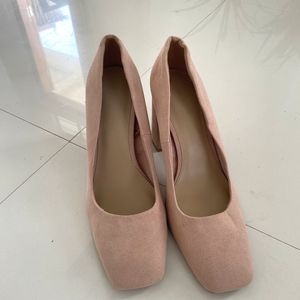 H&amp;M Nude Block Heel Size EU 39