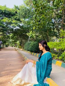 Elegant Teal Saree with White Skirt