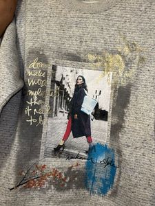 Grey Graphic Print Sweatshirt