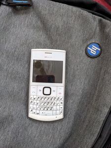 Vintage Nokia X2-01 Mobile Phone