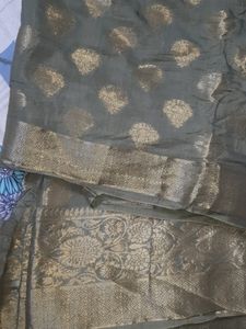 Pure Dola Silk Saree Without Blouse