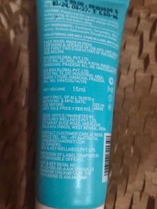 Dot &amp; Key Face Wash