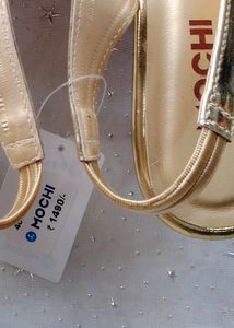 Original New With Tag Golden Mochi Sandals. All Pi