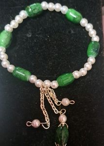 Pearl With Emerald Colour Stone