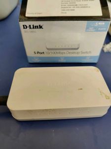 Used D-Link 5-Port Switch 10/100 Mbps