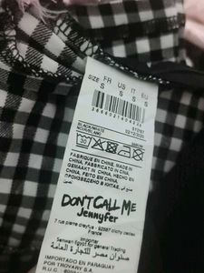 Gingham Crop Top - Chic &amp; Trendy