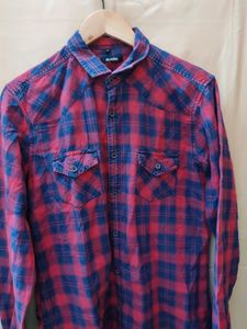 Zudio M size check shirt for Men