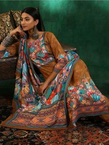 Elegant Printed Kurta Set