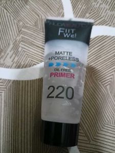 Huda Beauty FiiT We! Primer - Matte + Poreless