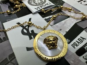 Versace Pendant 18k Gold Plated Anti Tarnish 😍❤️