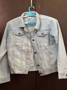 DENIM JACKET