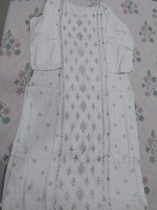 Kurta With Embroidery