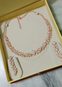 Rose gold Necklace