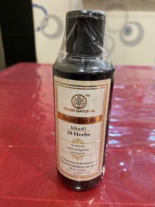 Khadi Natural Herbal oil