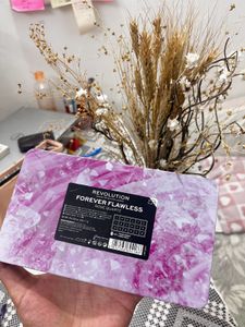 Makeup Revolution Forever Flawless Eyeshadow